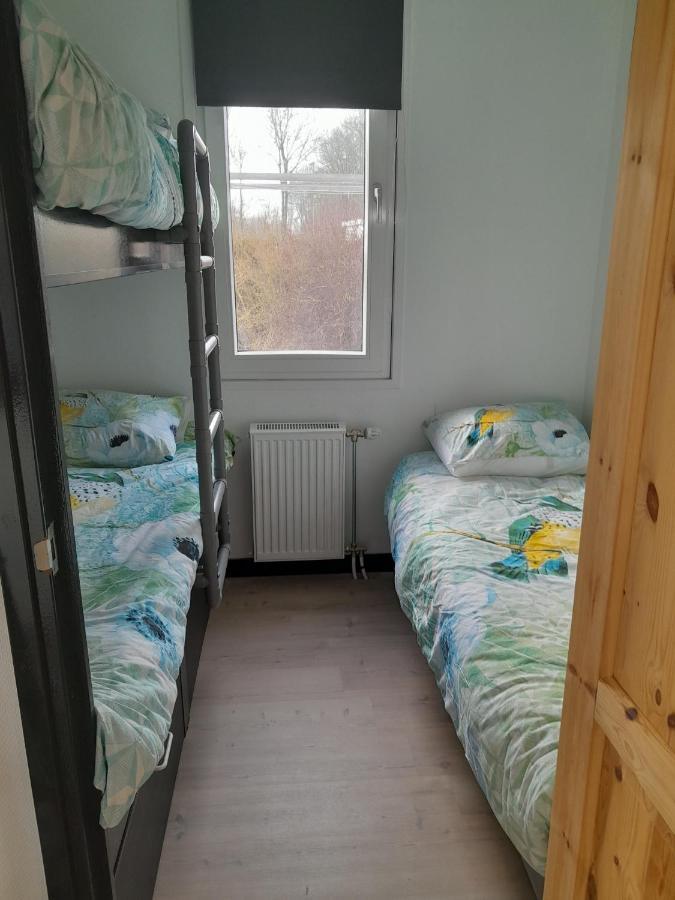 Luxe 5 Persoons Bungalow Op Rustig Vakantiepark Nabij Leeuwarden Dronrijp Εξωτερικό φωτογραφία
